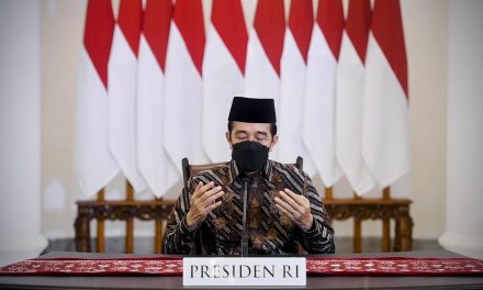 Presiden Jokowi Ajak Seluruh Elemen Bangsa Ikhtiar Melawan Pandemi Covid-19