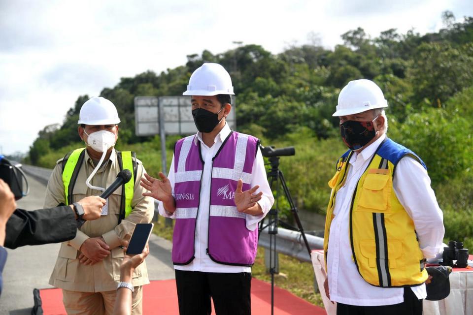 Presiden Tinjau Sodetan Akses Jalan ke IKN