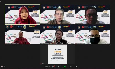 Kemendagri Gelar Webinar Nasional “Pemilihan Kepala Desa Secara Elektronik Voting”