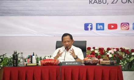 Mendagri Minta Kepala Daerah Dukung Pembangunan Program Pertashop di Desa