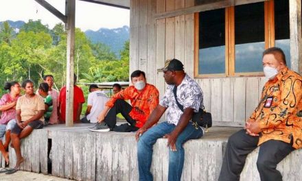 Wamen ATR/Waka BPN berkunjung ke Desa Coa, Kecamatan Kaimana