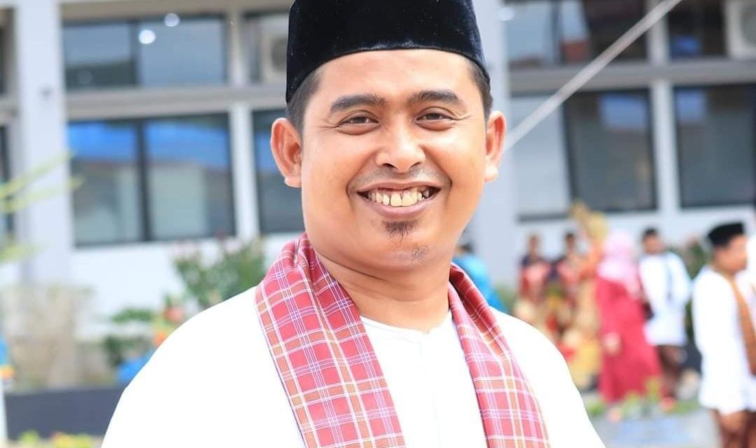 Membludak, Camat Barat Apresiasi Warga Yang Ikut Gebyar Sumbar Sadar Vaksin