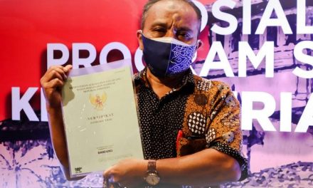 Cita-Cita Masyarakat dengan Selembar Sertipikat