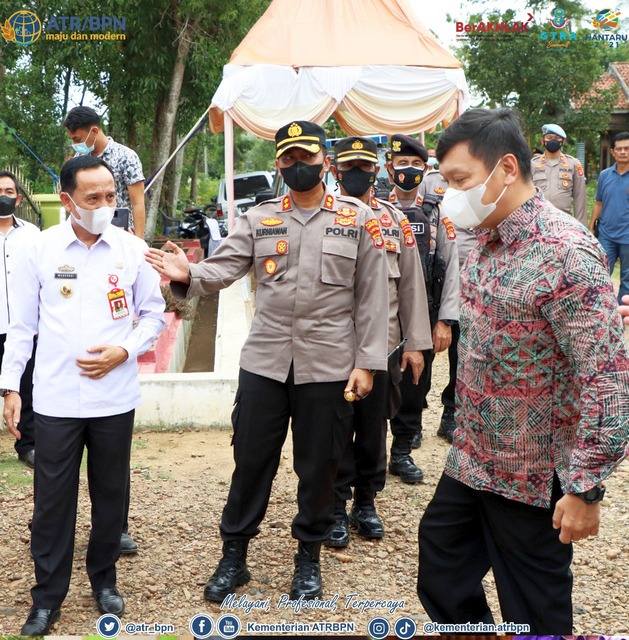 Wakil Menteri ATR/Wakil Kepala BPN mengunjungi masyarakat di  Lampung Utara