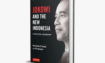 Wadirut PLN Luncurkan Buku “Jokowi and The New Indonesia”