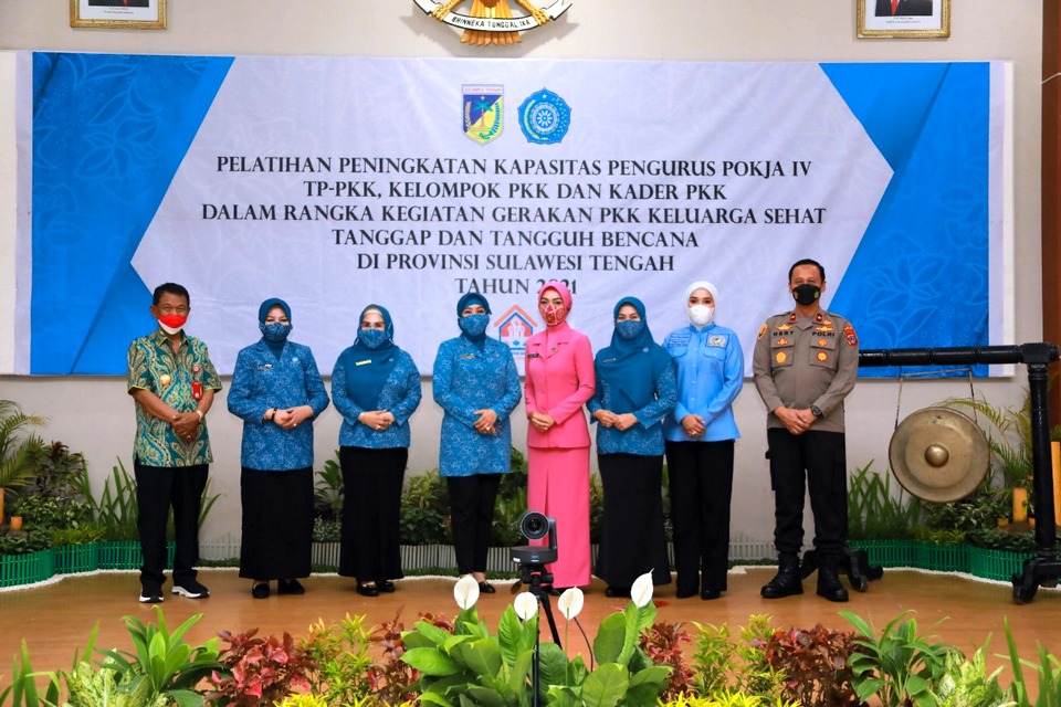 TP PKK Gelar Pelatihan Perkuat Gerakan Keluarga Sehat Tanggap dan Tangguh Bencana di Sulteng