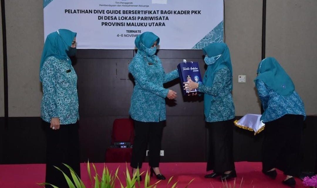 Ketua Umum TP PKK Buka Pelatihan Dive Guide di Ternate