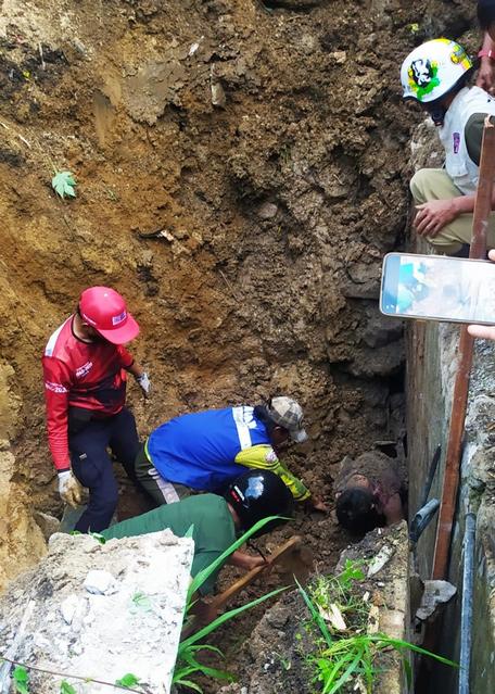 Dua Orang Meninggal Dunia Tertimbun Longsor di Kecamatan Guguk Panjang