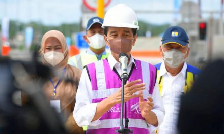 Presiden Soal Banjir Sintang: Kita Harus Perbaiki Daerah Tangkapan Hujan