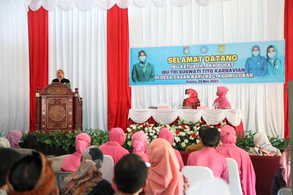 TP PKK Pusat Apresiasi Peraturan Cegah Perkawinan Anak di Desa Dasan Baru NTB