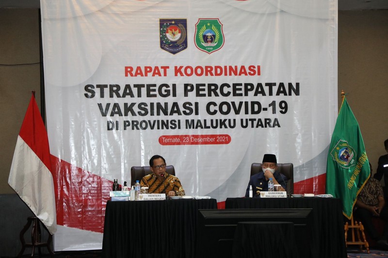 Mendagri Dorong Kepala Daerah Lakukan Terobosan untuk Genjot Vaksinasi