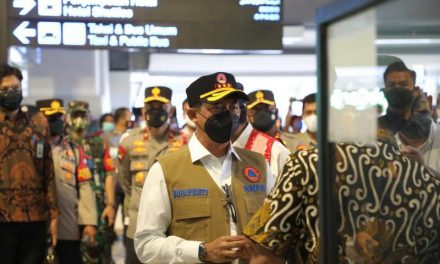Tinjau Bandara Soekarno-Hatta, Ketua Satgas Pastikan Alur Kedatangan Dari Luar Negeri Berjalan Sesuai Aturan