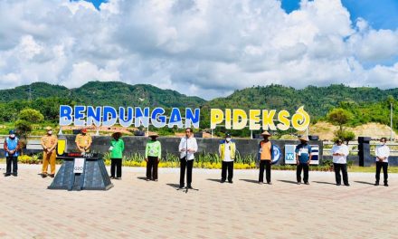 Resmikan Bendungan Pidekso, Presiden: Air Kunci Ketahanan Pangan
