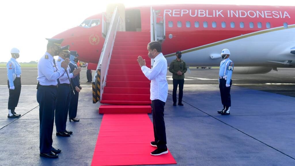 Bertolak ke Kalbar, Presiden Jokowi Akan Resmikan Bandara Hingga Tanam Pohon