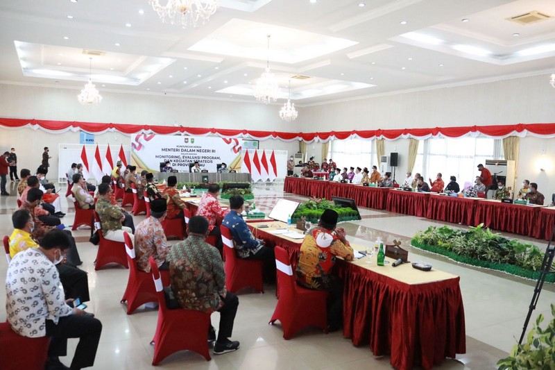 Untuk Eksekusi Sejumlah Program Pembangunan di Riau, Pengendalian Pandemi Covid-19 Menjadi Prasyarat