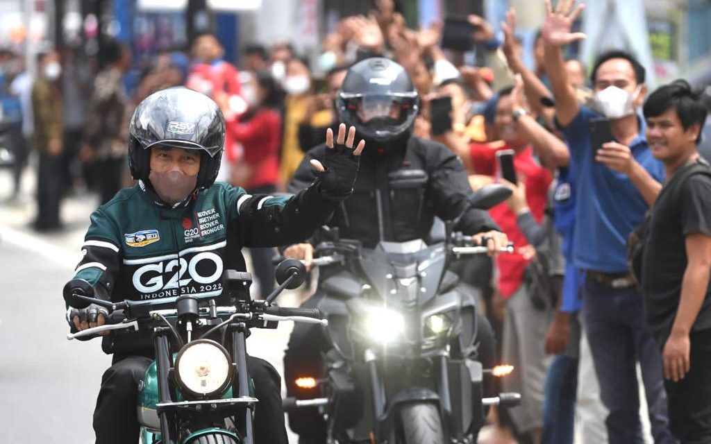 Kunker Naik Motor, Presiden: Udara Danau Toba Segar Sekali