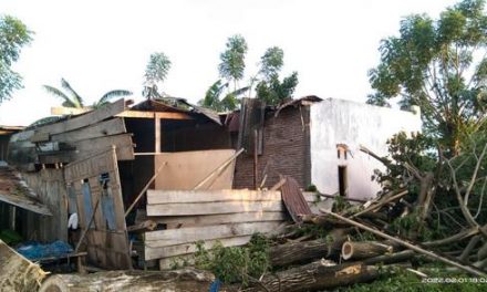 Angin Kencang yang Menyertai Hujan Lebat Rusakkan 39 Rumah Warga Bantaeng