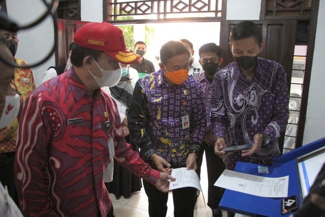 Kemendagri: Pelayanan Digital Desa Babakan Asem Mudahkan Masyarakat