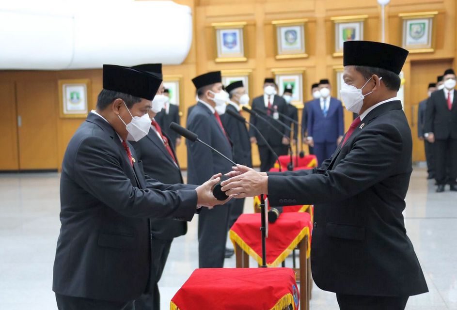 Mendagri Lantik Suhajar Diantoro Jadi Sekjen Definitif Kemendagri