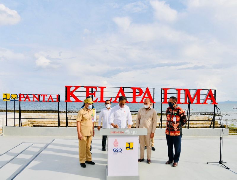 Resmikan Penataan Kawasan Kota Kupang, Presiden: Pengunjung Makin Nyaman Datang ke NTT