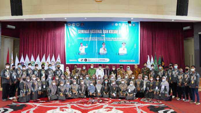 Berikan Kuliah Umum di Politani, Bupati Harap Mahasiswa Dapat Ciptakan Inovasi Berdampak Positif