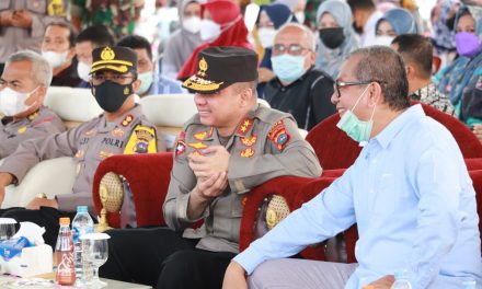 Sumdarsin Dongkrak Capaian Vaksinasi, Wali Kota Riza Falepi Apresiasi Bapak Kapolda Sumbar