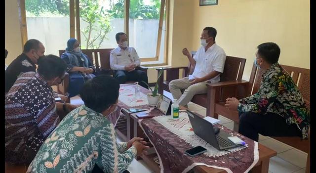 Kunjungi Kalurahan Tamanmartani, Dirjen Bina Pemdes Kemendagri Buka Ruang Dialog Pemerintahan Desa