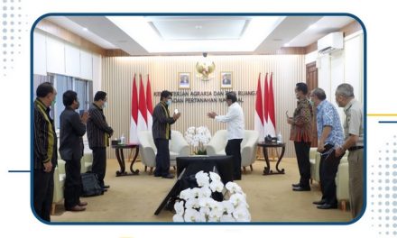 Menteri ATR/BPN menerima audiensi Moderamen Gereja Batak Karo Protestan