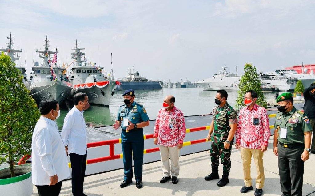 Luncurkan Defend ID, Presiden: Jadikan Lompatan Transformasi Industri Pertahanan Indonesia