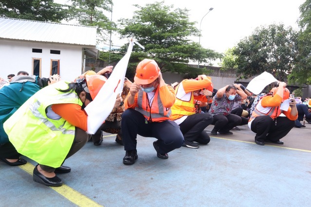 Puncak Peringatan HKB 2022, BNPB Gelar Simulasi Kesiapsiagaan Bencana Gempabumi di Graha BNPB