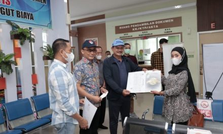 Dirjen Zudan Apresiasi Layanan Dukcapil Kota Madiun Yang Buka di Hari Lebaran