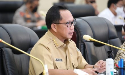 Dukung Saran Kapolri dan Menteri PANRB, Mendagri Izinkan ASN Kemendagri dan BNPP Laksanakan WFH