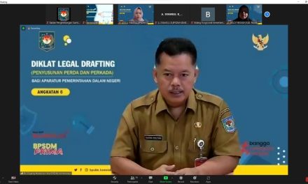 Gelar Diklat Legal Drafting Angkatan ke-VI, Kepala BPSDM Kemendagri Ingatkan Penyusunan Perda dan Perkada Harus Berdaya Guna