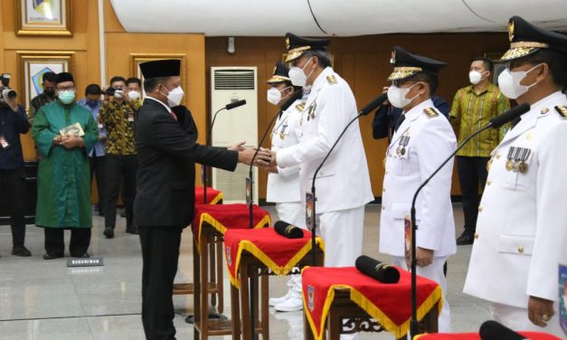 Mendagri Resmi Lantik 5 Penjabat Gubernur