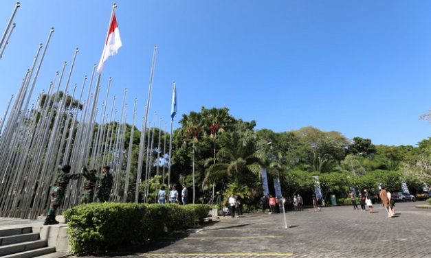 GPDRR 2022, Bendera Merah Putih dan Bendera PBB Berkibar di Bali