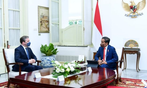 Presiden Jokowi Terima Kunjungan Kehormatan Menlu Serbia
