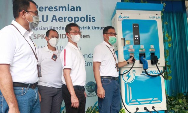Mudahkan Pengguna Kendaraan Listrik, PLN Tambah SPKLU di Banten