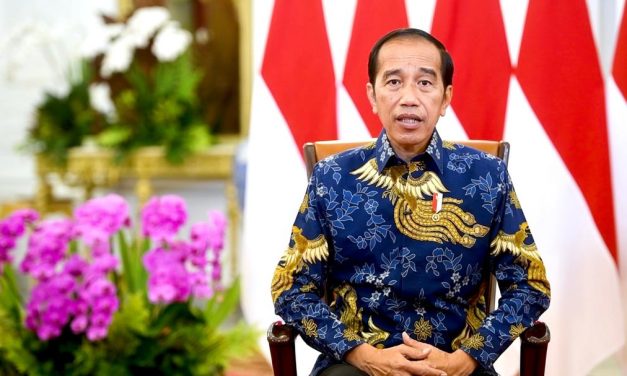 Jaga Momentum Pemulihan, Presiden Dorong Masyarakat Segera Divaksin Penguat