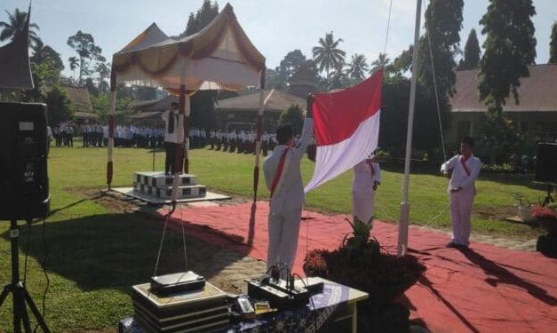 Bupati Safaruddin Pimpin Upacara Hardiknas Di Guguak