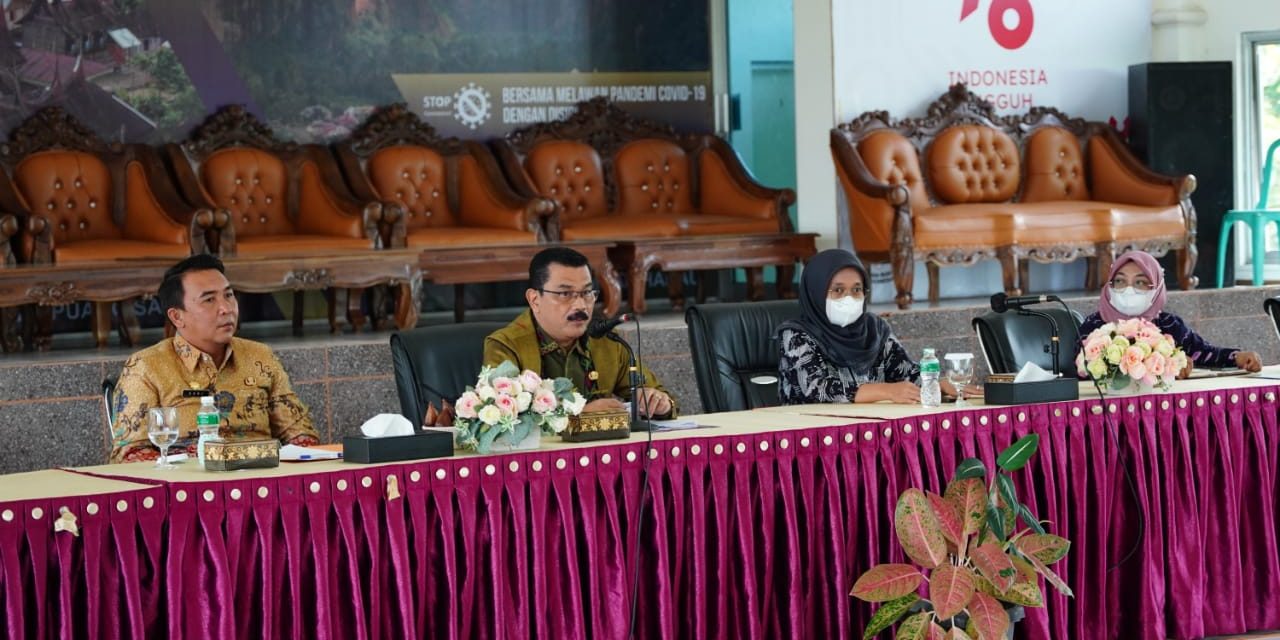 Bupati Liko: Terus Tingkatkan Pelayanan Kepada Masyarakat