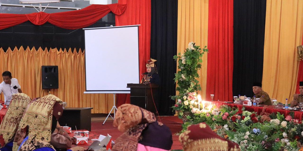 Dengan Pokirnya, Wulan Denura Beri Pelatihan Adat Untuk Generasi Muda