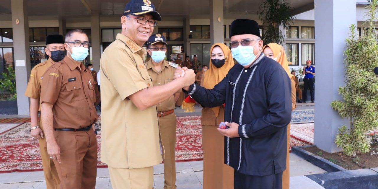 Apel Pagi Usai Libur Lebaran, Ini Amanat Wako Riza Falepi, Salah Satunya Guru PPPK Berangsur Ditambah