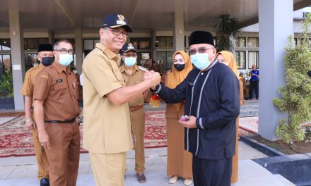 Apel Pagi Usai Libur Lebaran, Ini Amanat Wako Riza Falepi, Salah Satunya Guru PPPK Berangsur Ditambah