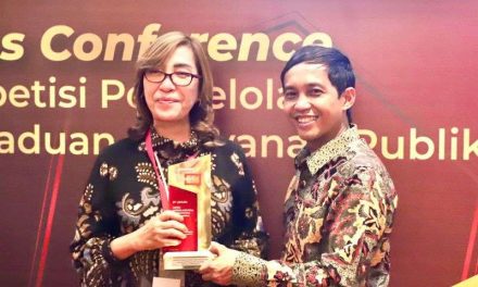 Kementerian ATR/BPN Raih Piala Penghargaan Pengelolaan Pengaduan Pelayanan Publik ke-4 dari Kementerian PANRB