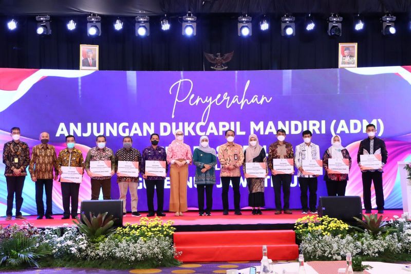Keren ! Pertama di Indonesia, di Provinsi Jatim  Semua Kota/Kabupaten Punya Mesin ADM