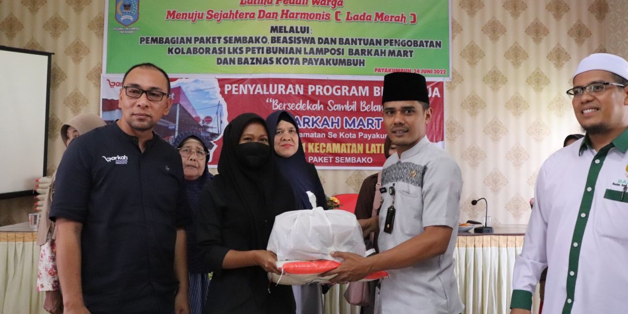 Program Lada Merah Bantu Ratusan Warga Tak Mampu Di Kecamatan Latina