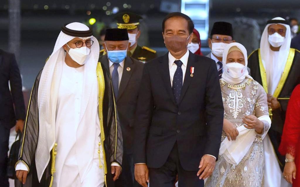 Presiden Jokowi Tiba di Abu Dhabi