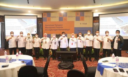 Sekjen Dorong Pegawai Kemendagri Lakukan Percepatan Pembangunan Manajemen Talenta