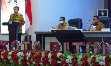 Dirjen Bina Keuda Apresiasi Provinsi Sulut Gelar Forum Keuangan Daerah untuk Percepat Realisasi APBD