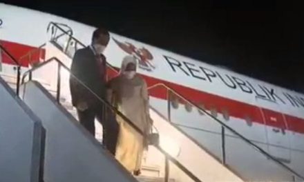 Presiden Jokowi dan Ibu Iriana Tiba di Tokyo
